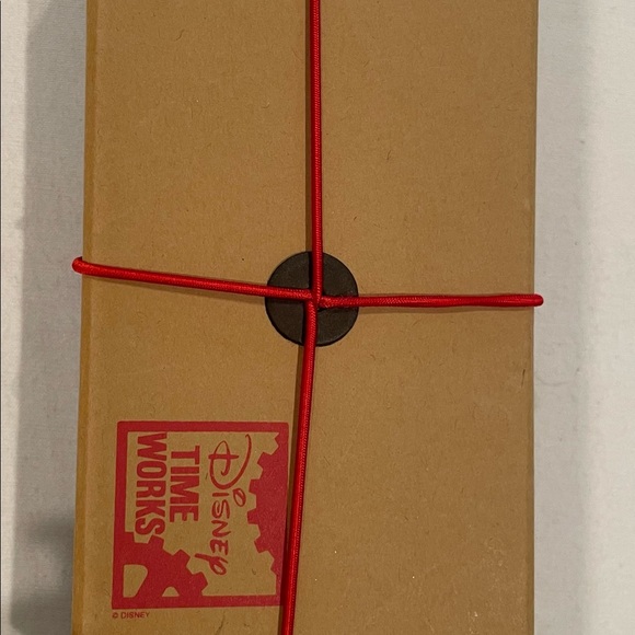 Disney Tigger watch - Picture 4 of 6